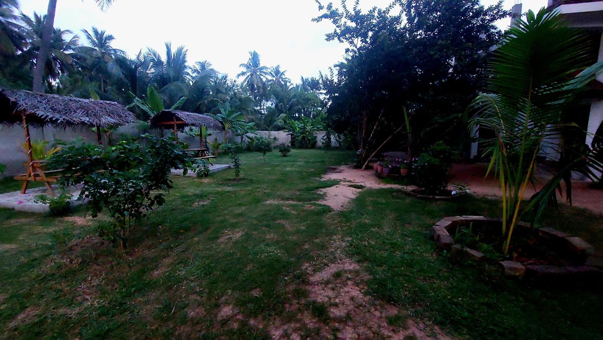 The Dream Inn Guesthouse Passikudah Batticaloa Extérieur photo
